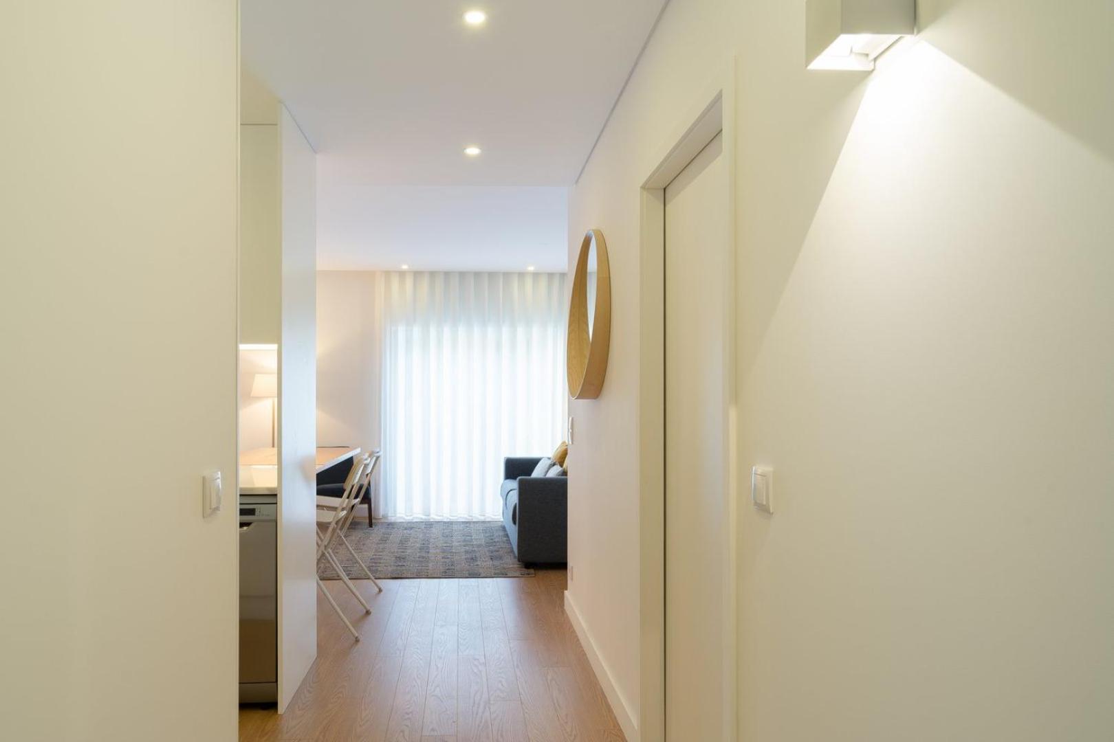 Guestready - Modern 2-Bedroom Apt In Cedofeita Porto Kültér fotó