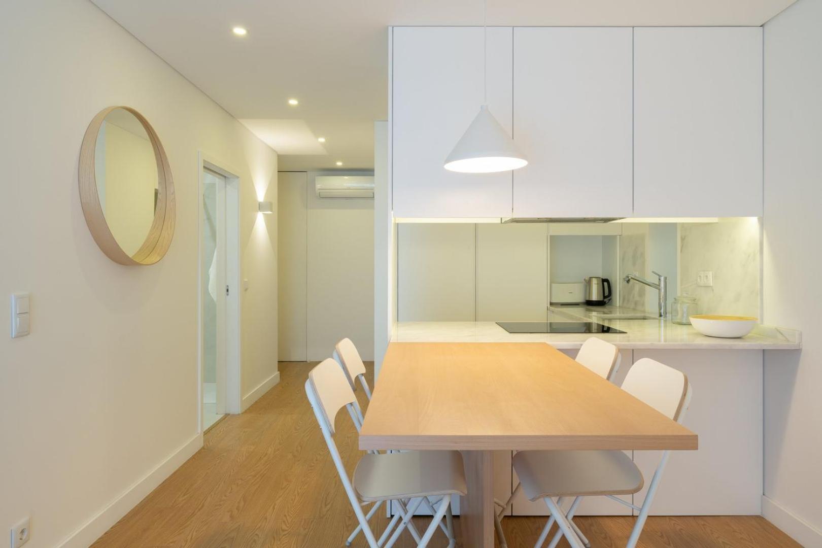 Guestready - Modern 2-Bedroom Apt In Cedofeita Porto Kültér fotó