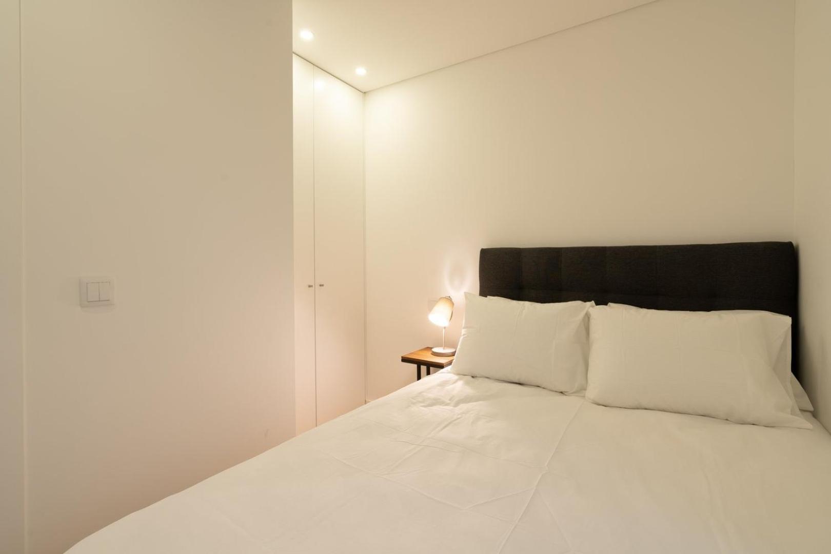 Guestready - Modern 2-Bedroom Apt In Cedofeita Porto Kültér fotó