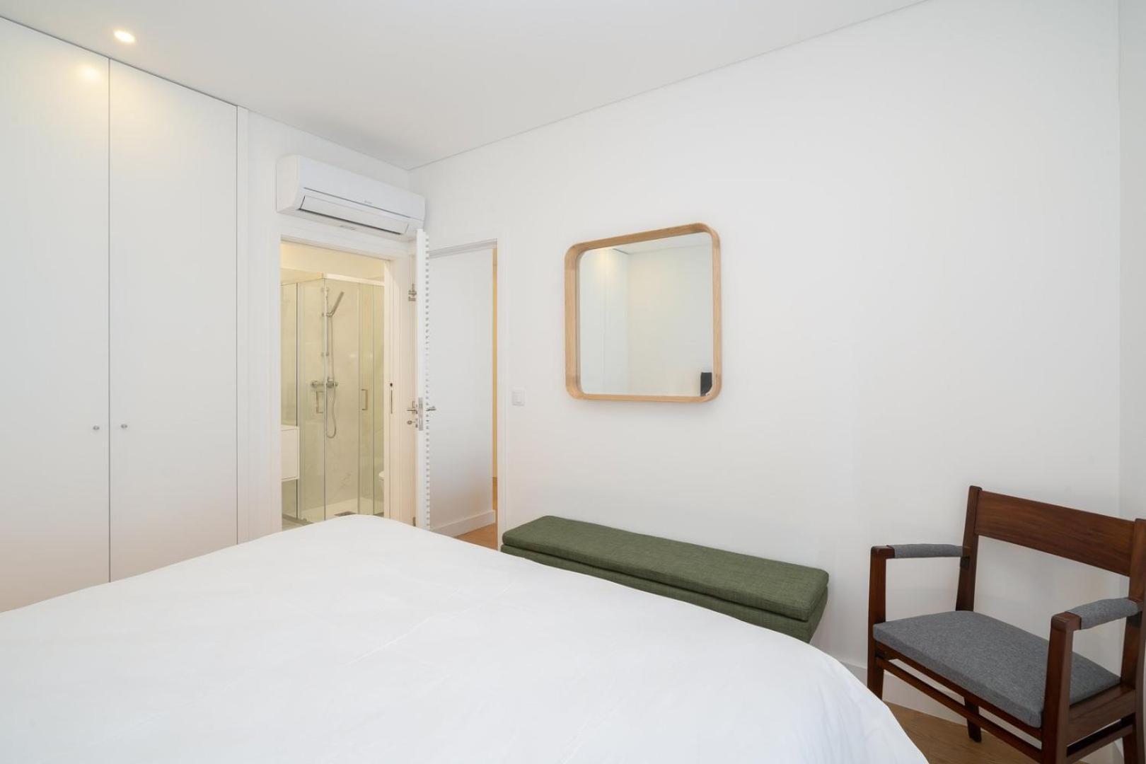 Guestready - Modern 2-Bedroom Apt In Cedofeita Porto Kültér fotó