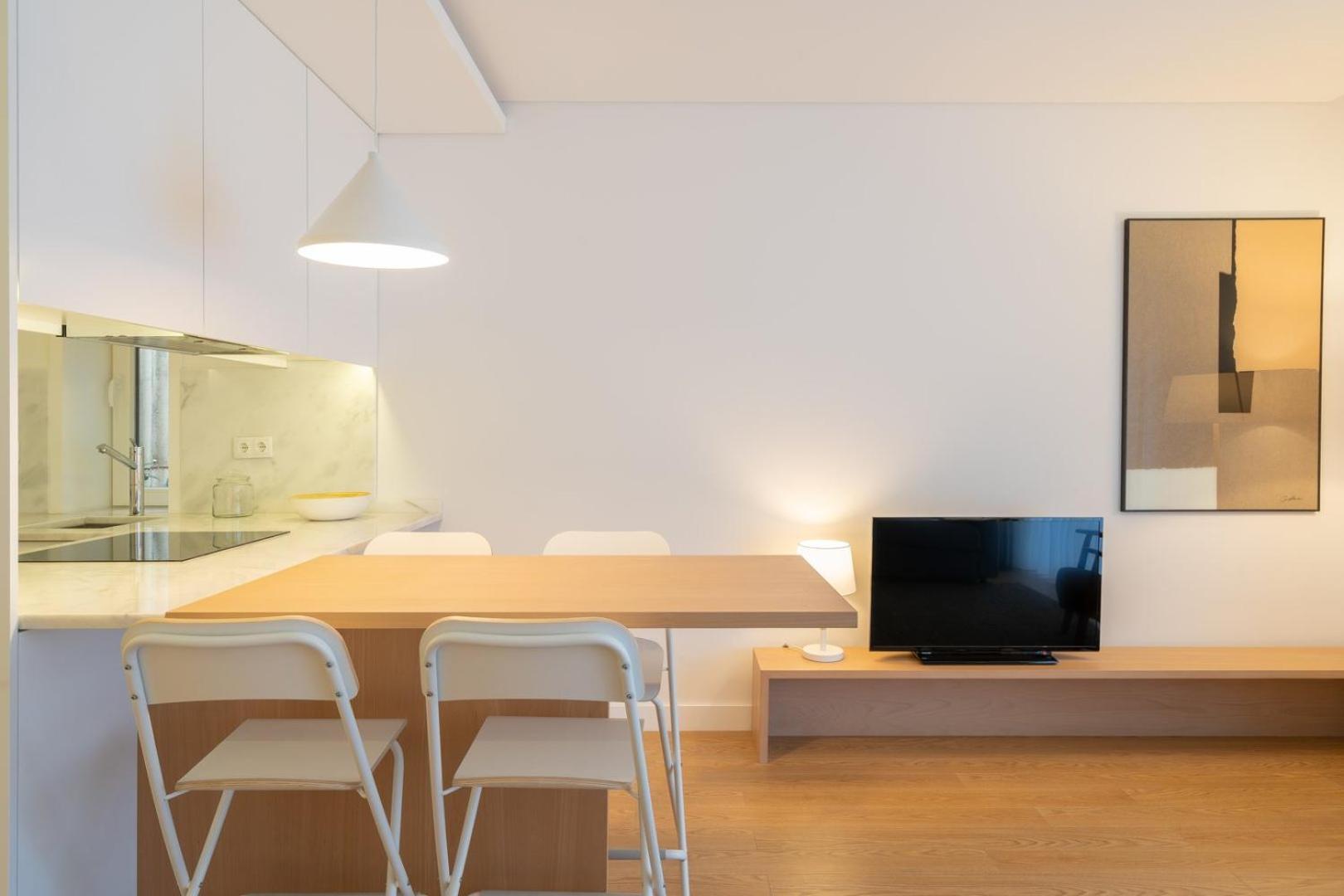 Guestready - Modern 2-Bedroom Apt In Cedofeita Porto Kültér fotó